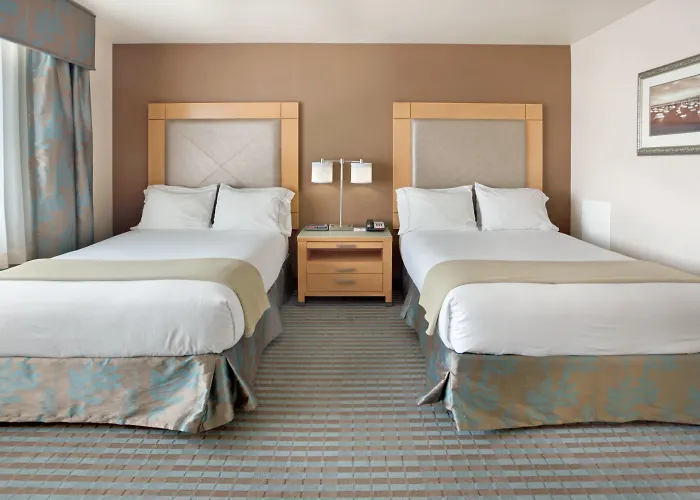 Holiday Inn Express Monterey - Cannery Row By Ihg