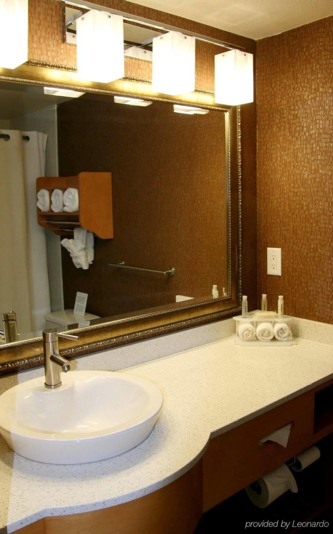 Express - Cannery Row By Ihg 3*